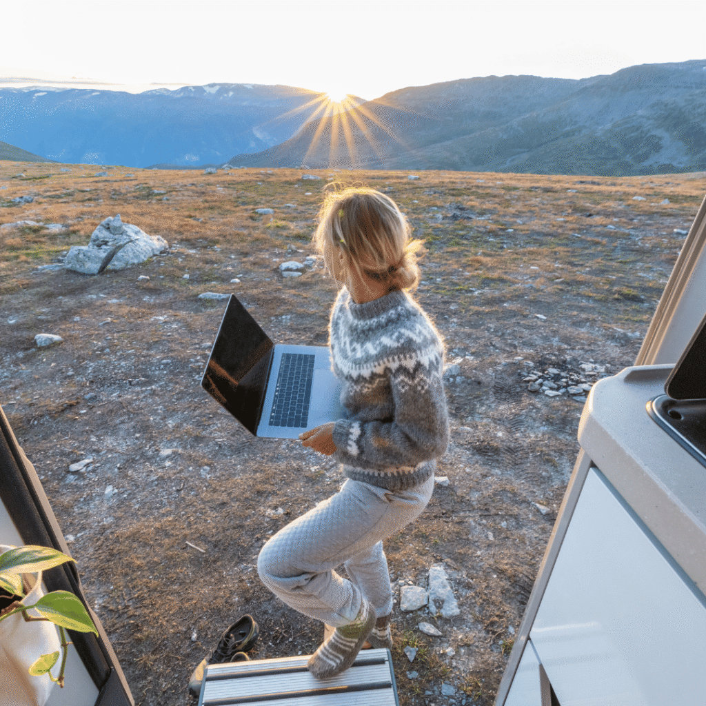 Freiheit vs. Frust: Wie Remote Work zukunftsfähig gestaltet werden kann Remote Austrittsbefragungen